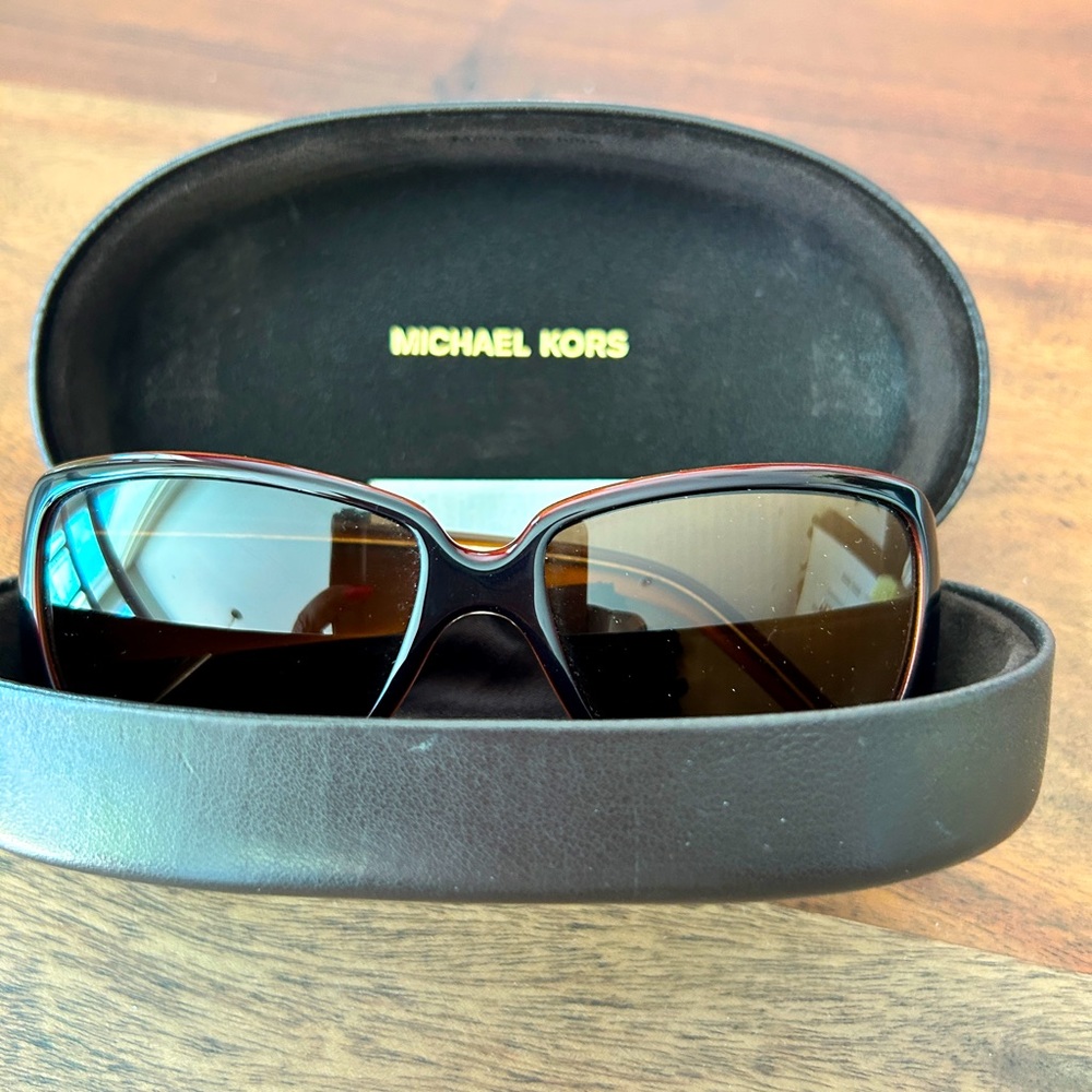 Michael Kors sunglasses like new
